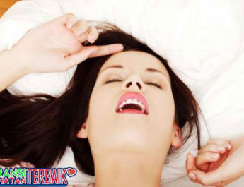 Ejakulasi di Muka Hingga Sperma Nyemprot ke Mata, Bahayakah?