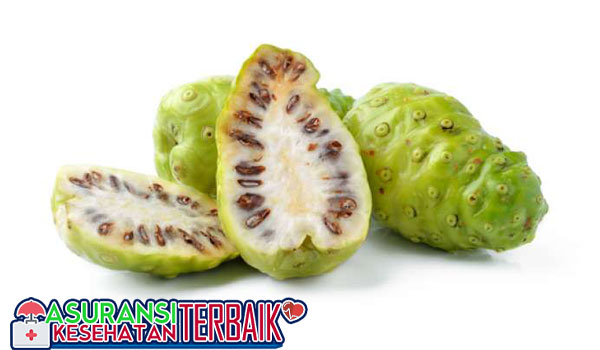 Manfaat Mengkudu dalam Pandemi Covid-19